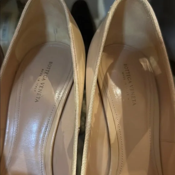 Bottega Veneta Women's nude Bow Pumps